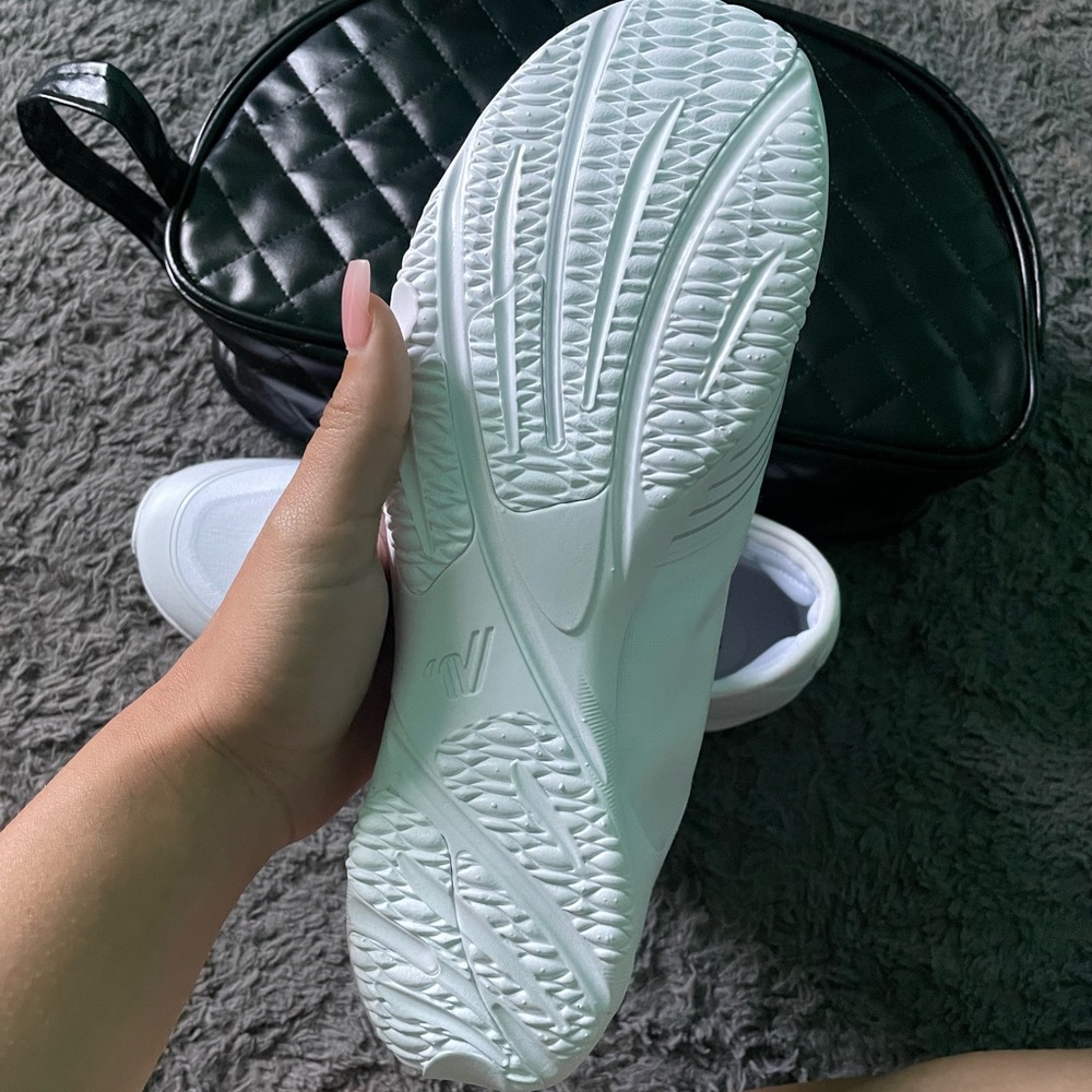 brand new varsity phantom cheer shoes ( size 9 )